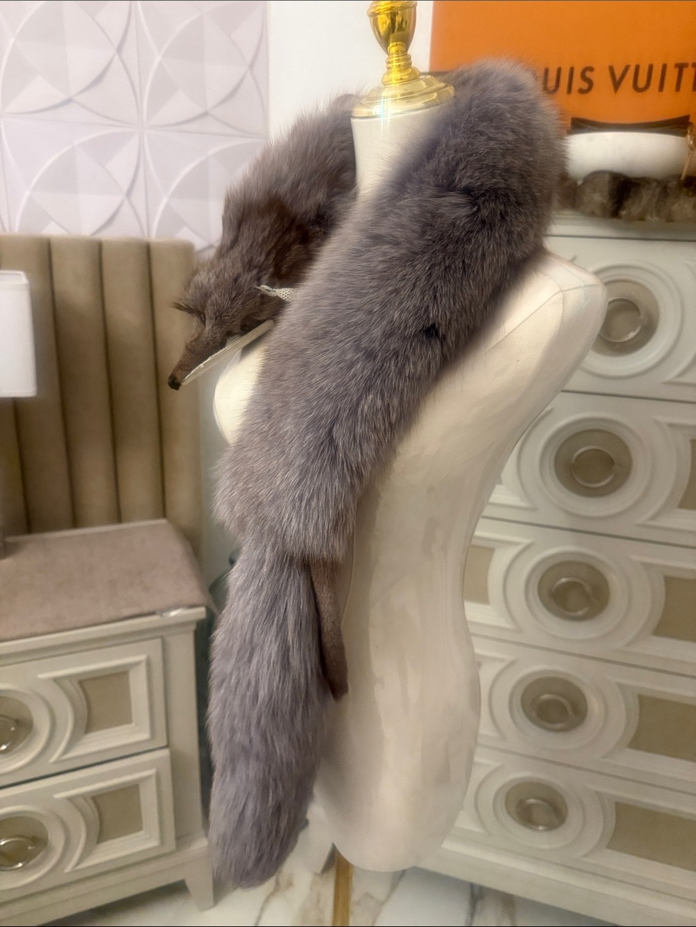 Real Fox fur scarf like new